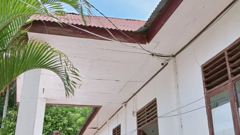 Pastikan Internet Sekolah Berfungsi Optimal, KominfoSS Sulbar Kunjungi SMK 1 Bonehau