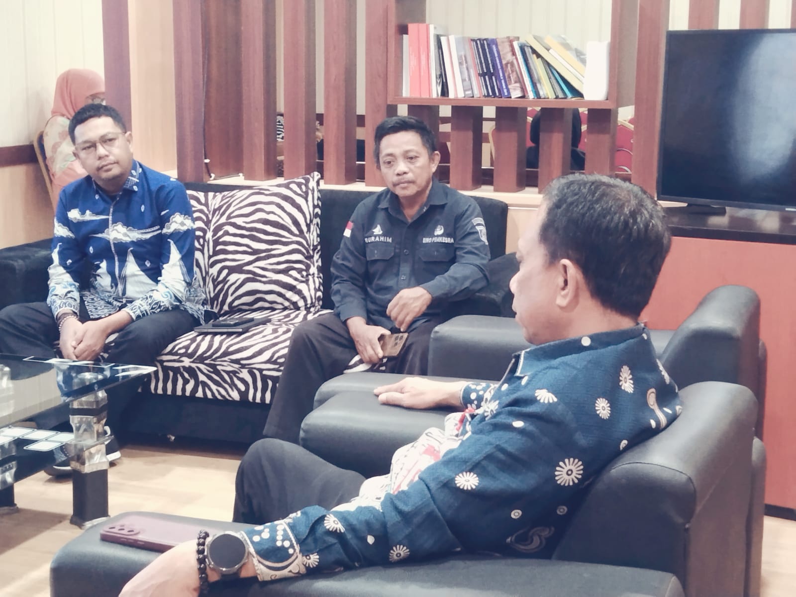 Biro Pemkesra Setda Provinsi Sulawesi Barat Gelar Sosialisasi Penyusunan LPPD
