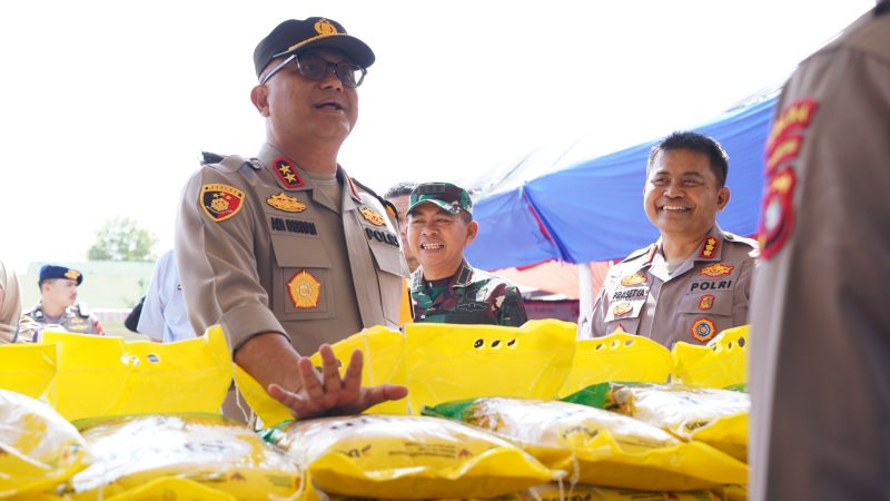 Jaga Stabilitas Harga, Polda Sulbar Bersama Pemerintah Gelar Pangan Murah