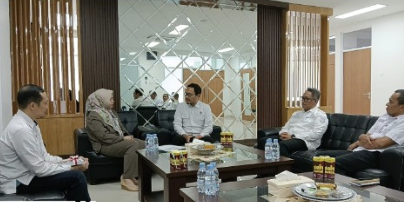 Ketua DPRD Sulbar Terima LHP BPK Bidang Ketahanan Pangan