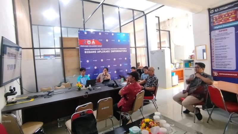 Perkuat Pengelolaan Website Tim SPBE Sekretariat DPRD Sulbar Koordinasi dengan DiskominfoSS