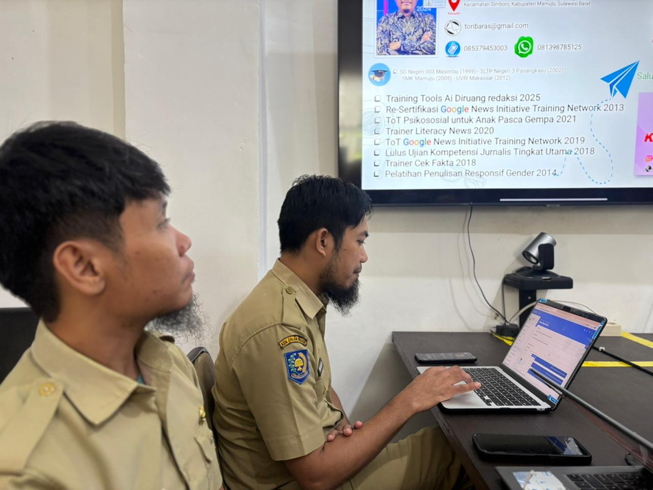 Admin Medsos DKPPKB Sulbar Ikuti Coaching Clinic di DiskominfoSS