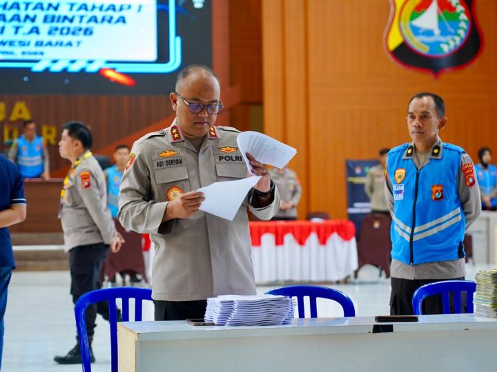 Pastikan Proses Transparan, Kapolda Sulbar Tinjau Langsung Tes Kesehatan Rekrutmen Polri