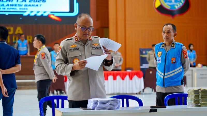 Pastikan Proses Transparan, Kapolda Sulbar Tinjau Langsung Tes Kesehatan Rekrutmen Polri