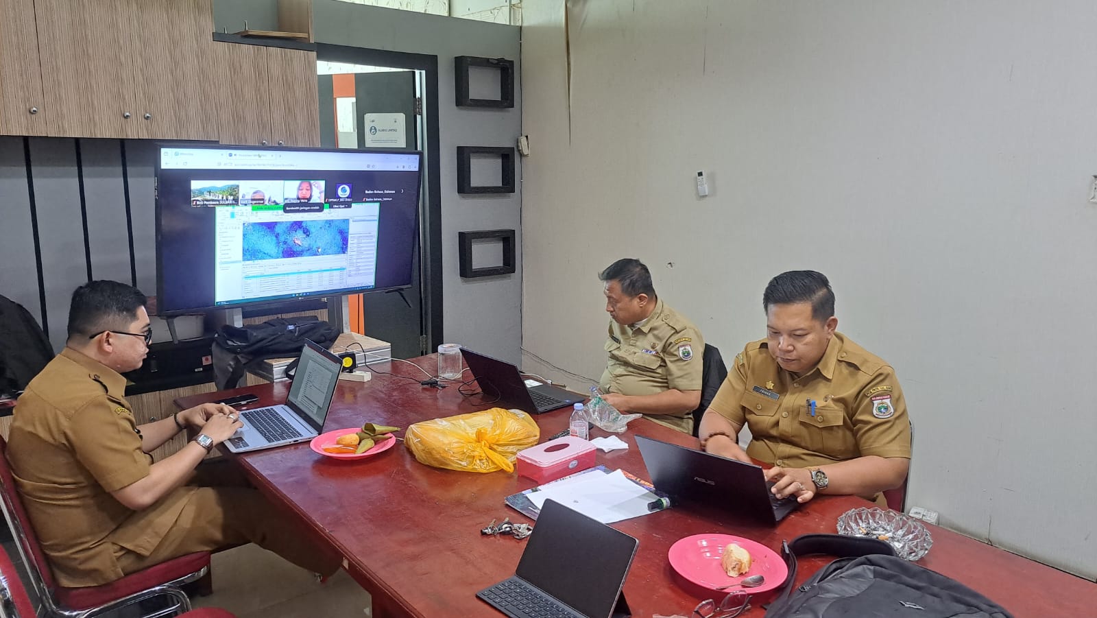 Biro Pemkesra Sulbar Tinjau Perubahan Nama Rupabumi di Mamuju