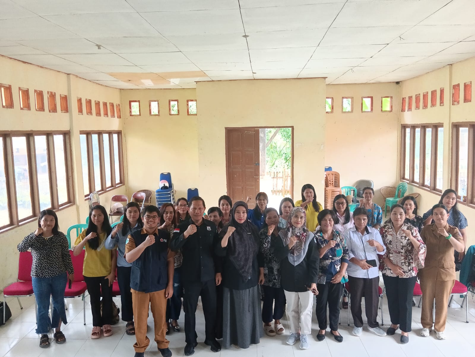 Kurangi Risiko Bencana, DKPPKB Sulbar Edukasi Kader Desa di Mamasa