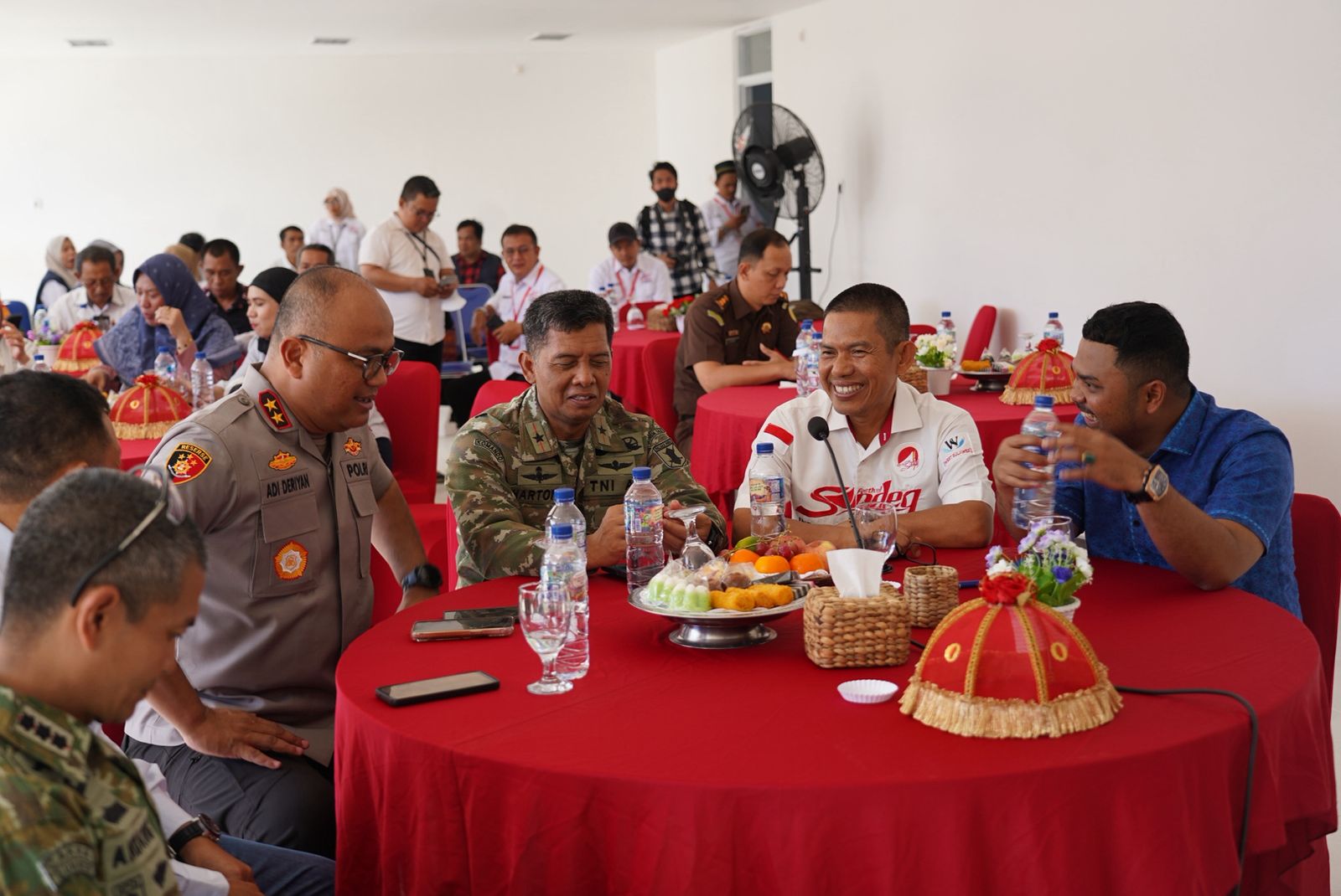 Siap Dorong Ekonomi Masyarakat, Kapolda Sulbar Hadiri Peresmian 1.061 Koperasi Desa/Kelurahan Merah Putih
