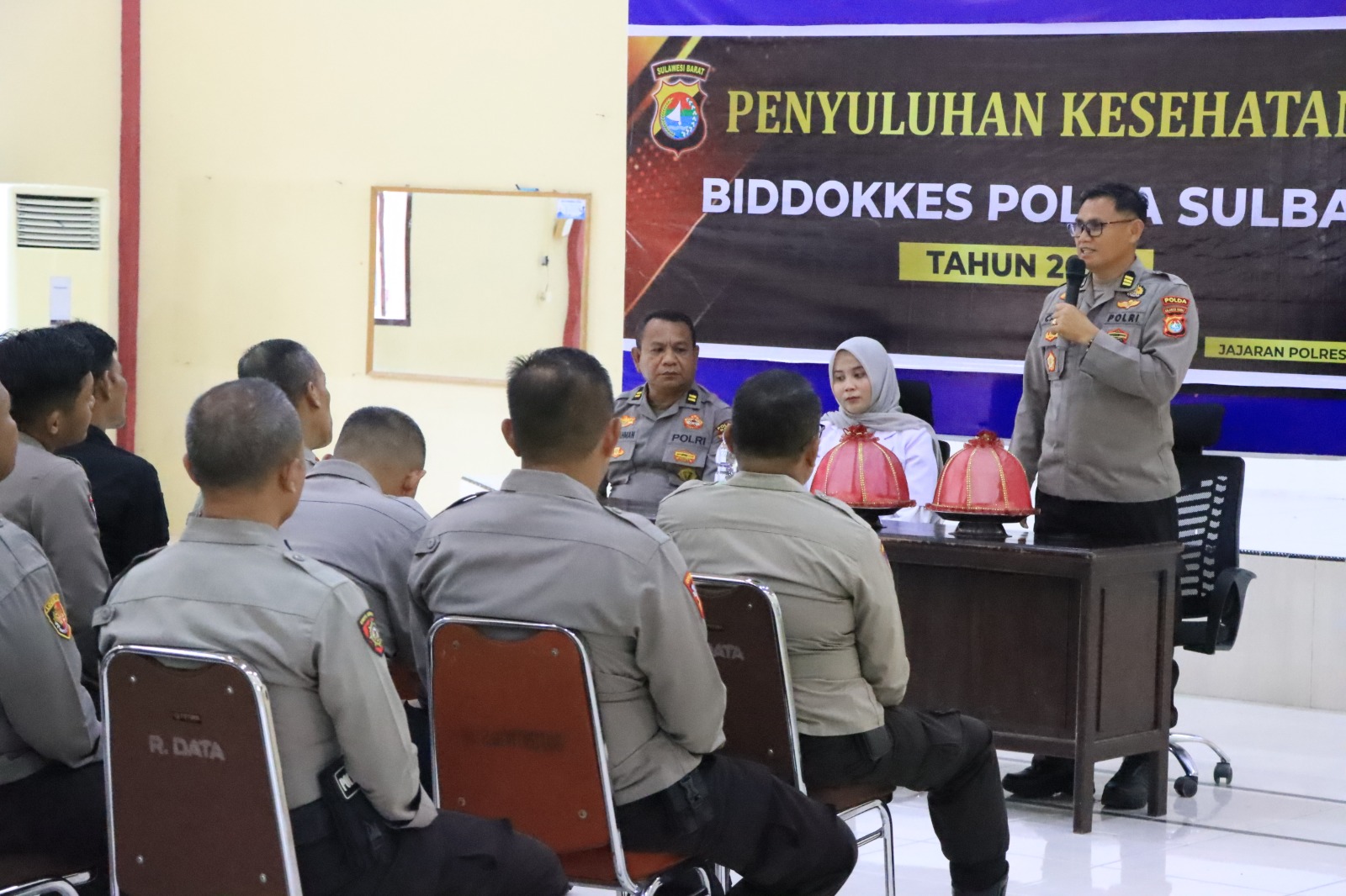 Jaga Kesehatan Personel, Bid Dokkes Polda Sulbar Gelar Penyuluhan Jantung dan Hipertensi di Polres Majene