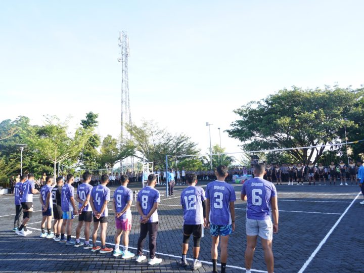 Brimob dan Polres Mateng Beradu Sengit Rebut Gelar Juara di Final Bola Voli Polda Sulbar