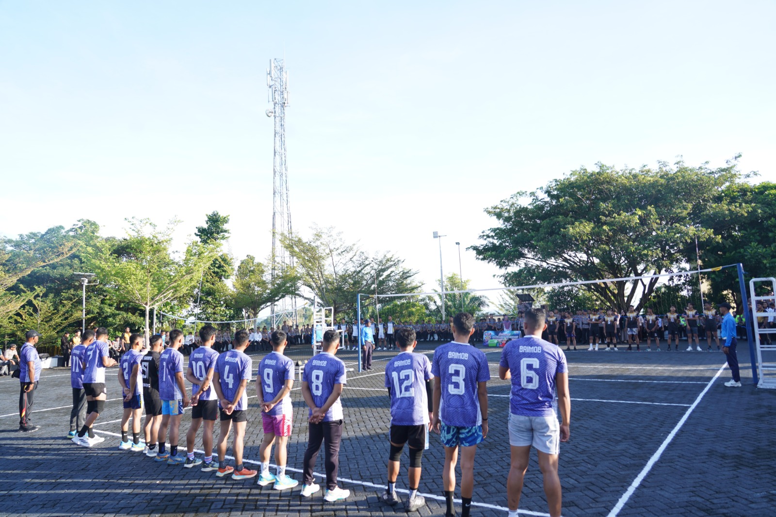 Brimob dan Polres Mateng Beradu Sengit Rebut Gelar Juara di Final Bola Voli Polda Sulbar