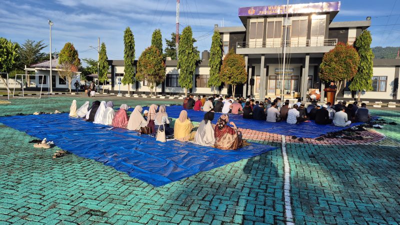 Lanal Mamuju Gelar Sholat Idul Adha 1447 H dengan Khidmat