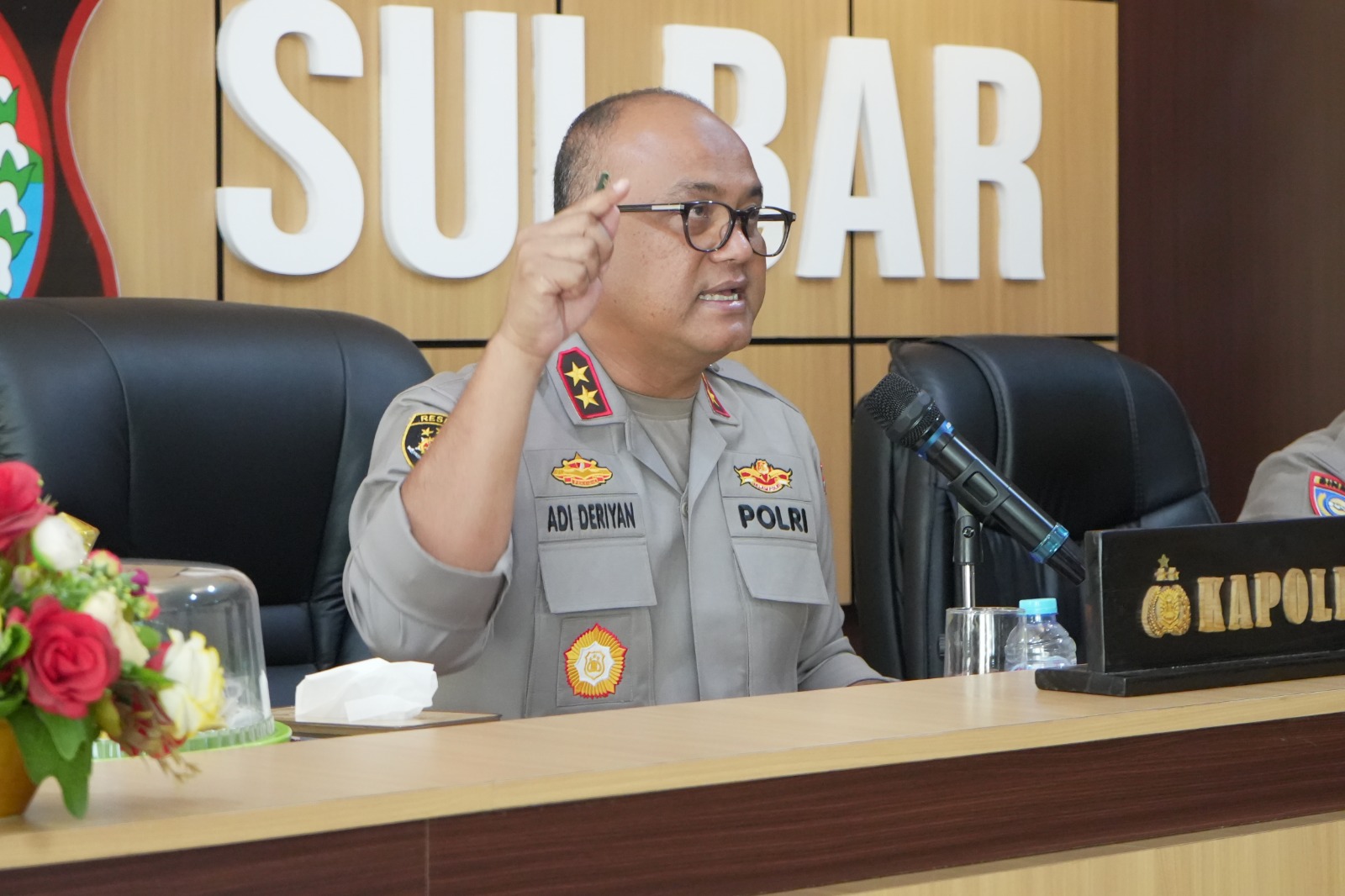 Kapolda Sulbar Instruksikan Bhabinkamtibmas Jadi Garda Terdepan Deteksi TBC
