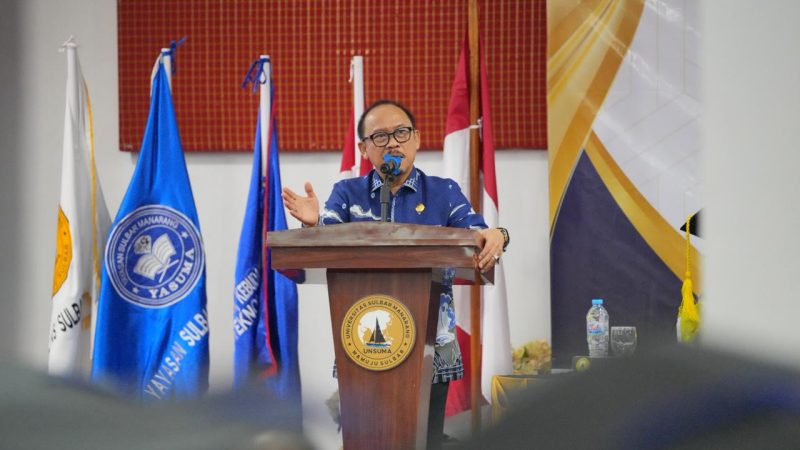 Gubernur Sulbar: Lulusan Harus Siap Kerja, Kuasai Bahasa Asing Biar Bisa Go International