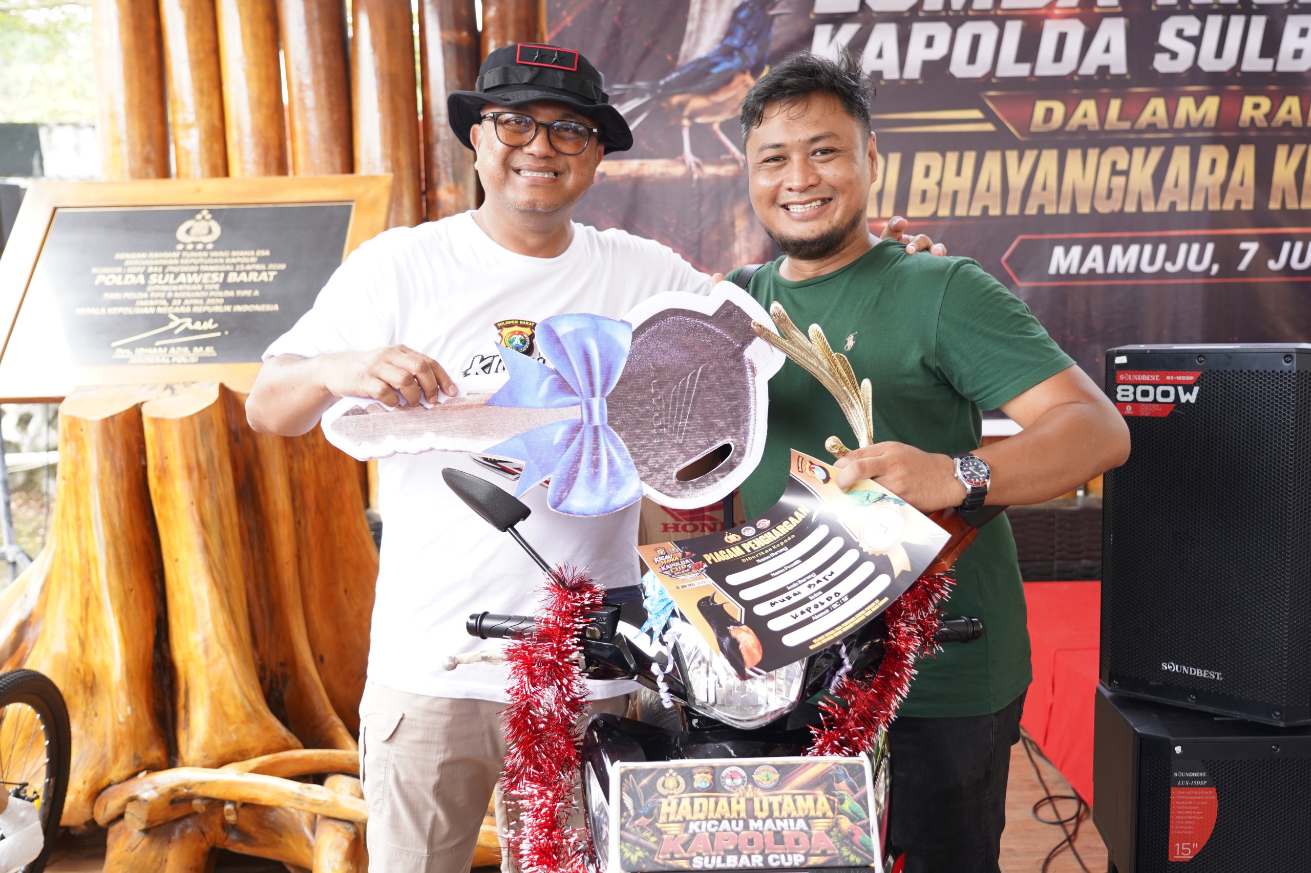 Kapolda Sulbar Bangga, Peserta Lomba Kicau Mania Datang dari Berbagai Daerah