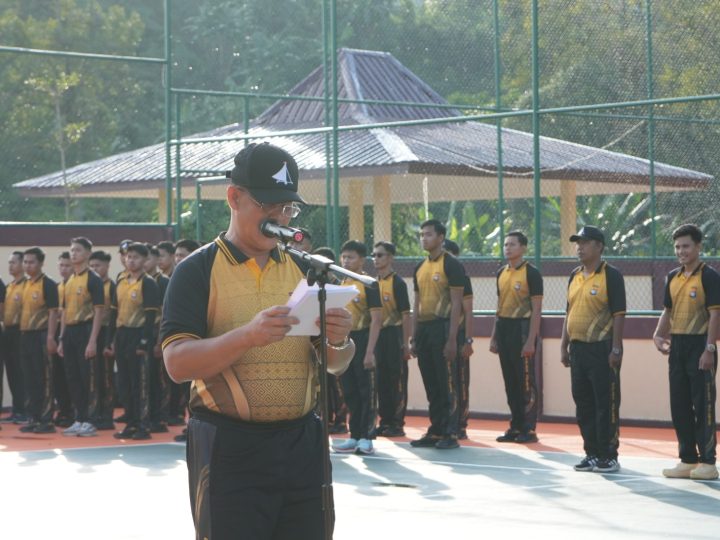 Perkuat Soliditas dan Sinergi, Polda Sulbar Gelar Turnamen Tenis dan Futsal