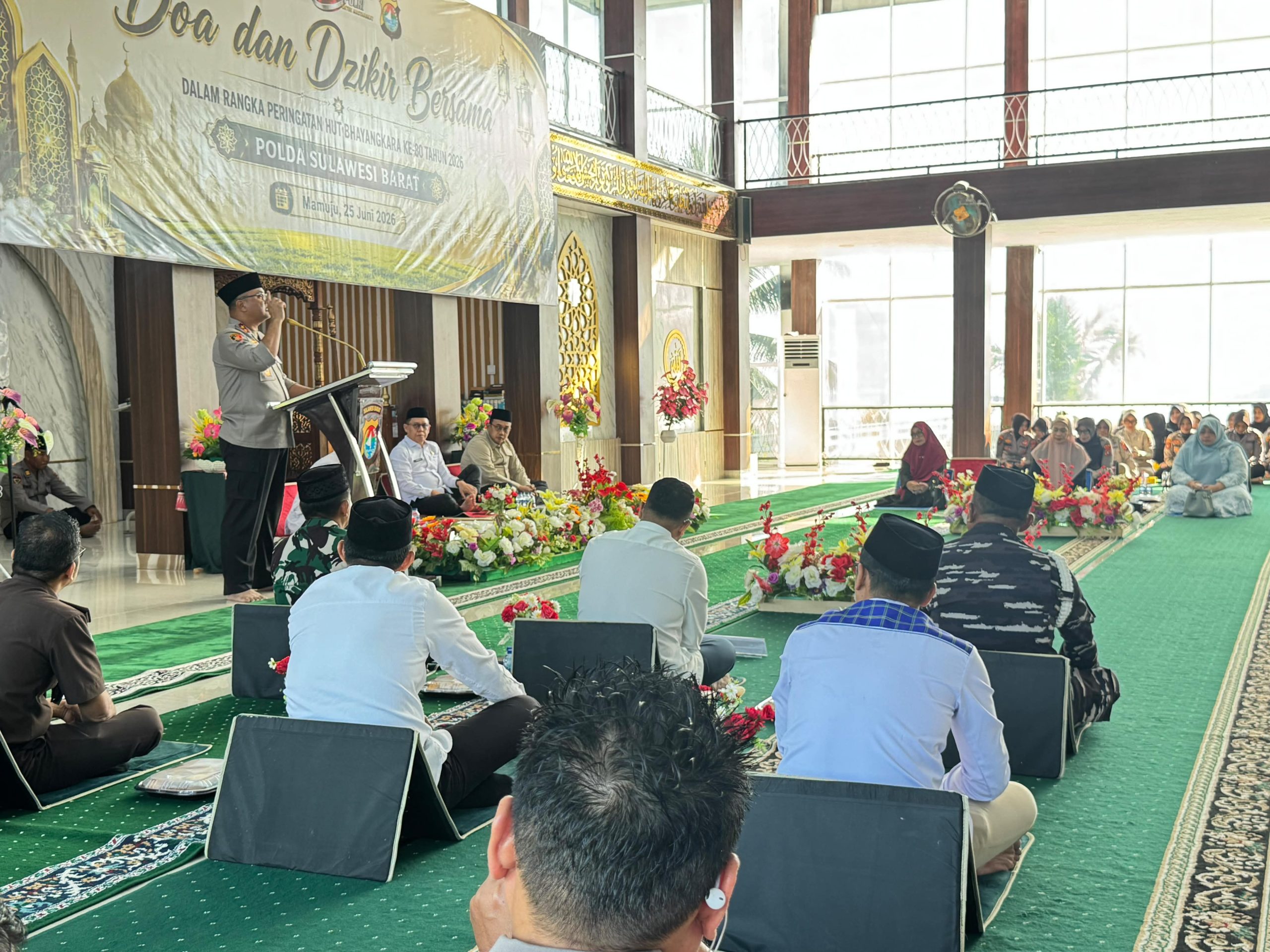 Polda Sulbar Gelar Dzikir dan Doa Bersama Sambut Hari Bhayangkara ke-80