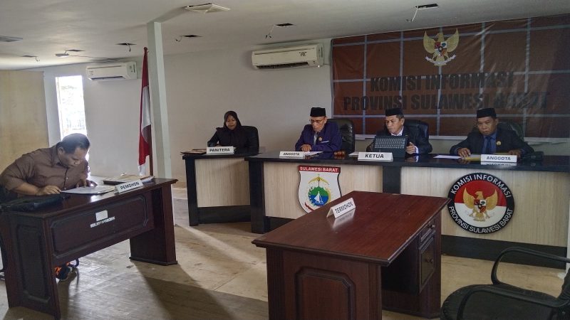 KI Sulbar Resmi Hentikan Proses Sengketa Informasi LSM Amperak dan PPID Polman