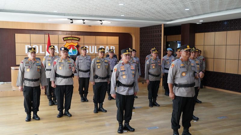 Kapolda Sulbar dan PJU Ikuti Upacara Pemuliaan Nilai-Nilai Tribrata Secara Daring