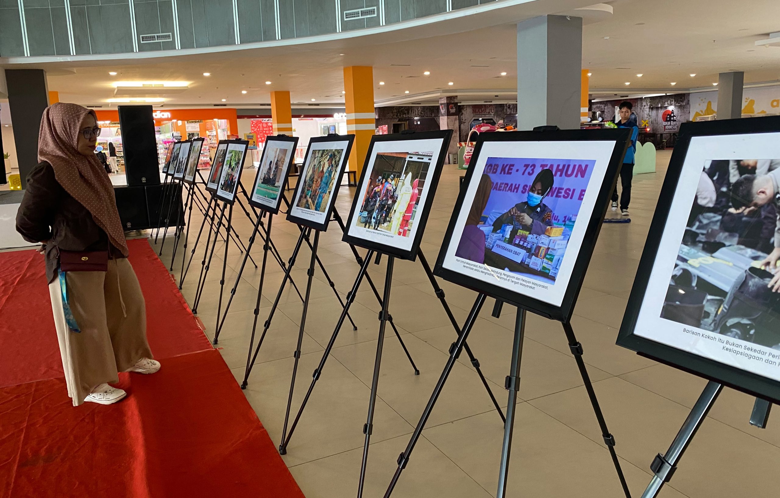 Pameran Fotografi Polda Sulbar Bangun Kedekatan Polri dan Masyarakat Lewat Seni Visual