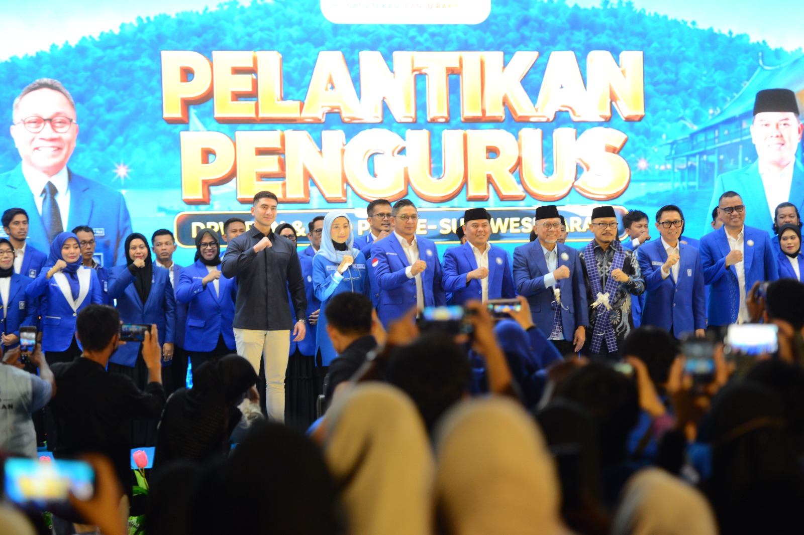 Lantik Pengurus PAN Sulbar, Zulhas: Kader PAN Harus Jadi Pembawa Manfaat bagi Masyarakat
