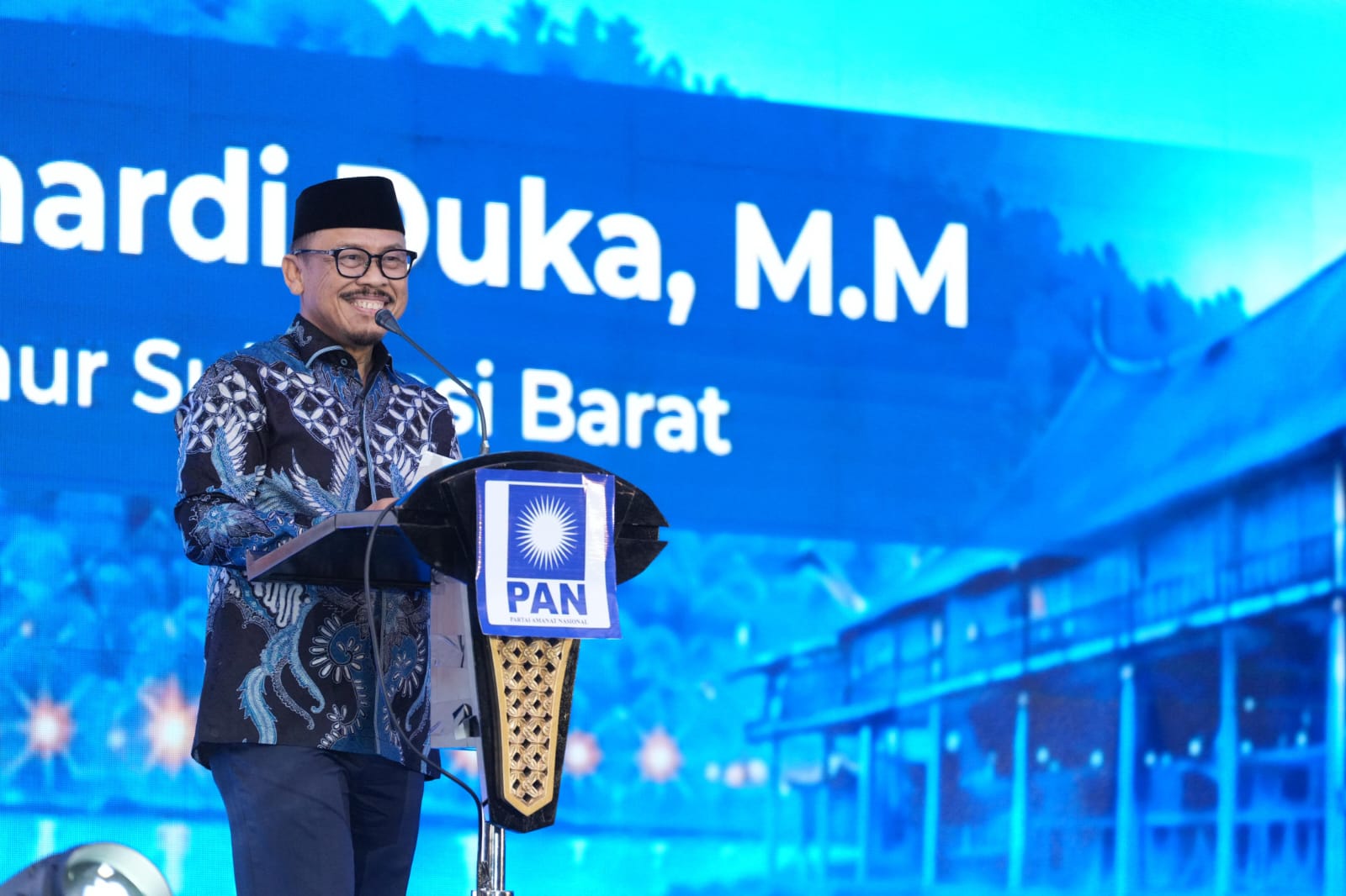 Gubernur SDK Hadiri Pelantikan DPW PAN Sulbar, Targetkan Koalisi Kembali di Pilgub 2029