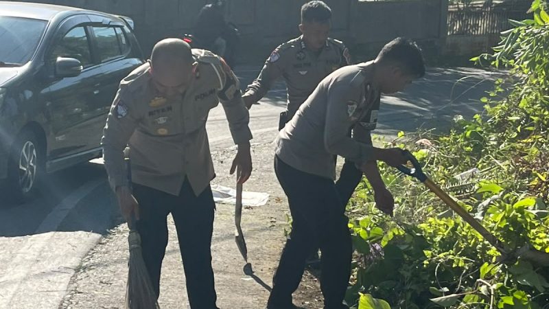Ditlantas Polda Sulbar Ajak Warga Jaga Kebersihan Jalan Demi Cegah Kecelakaan