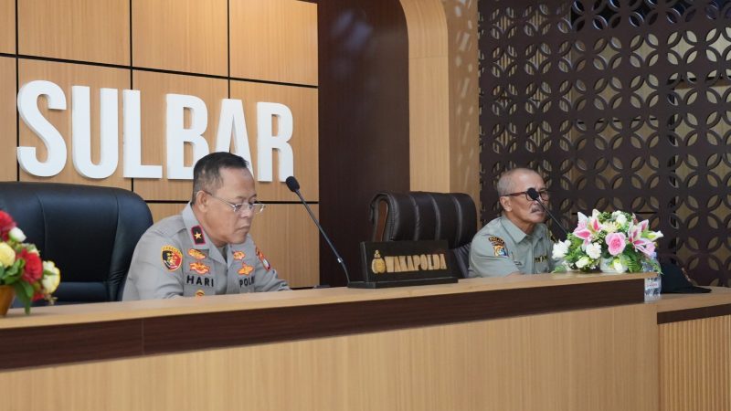 Sinergitas Polri dan Keluarga Besar Makin Kokoh, Wakapolda Sulbar Hadiri Pengukuhan KBPP Polri
