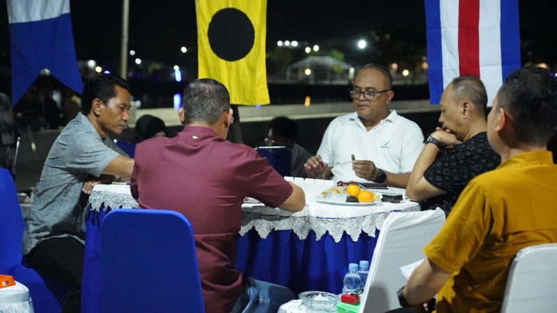 Kokohkan Sinergi TNI-Polri, Kapolda Sulbar Hadiri Ramah Tamah Lanal Mamuju