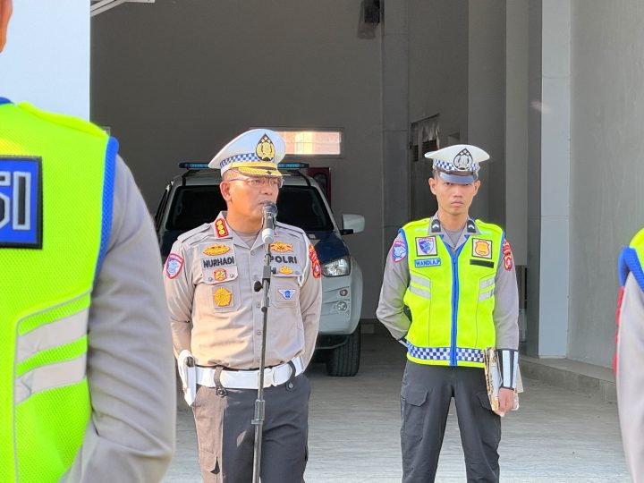 Dirlantas Polda Sulbar Dorong Pelayanan Humanis dan Profesional Sambut HUT RI