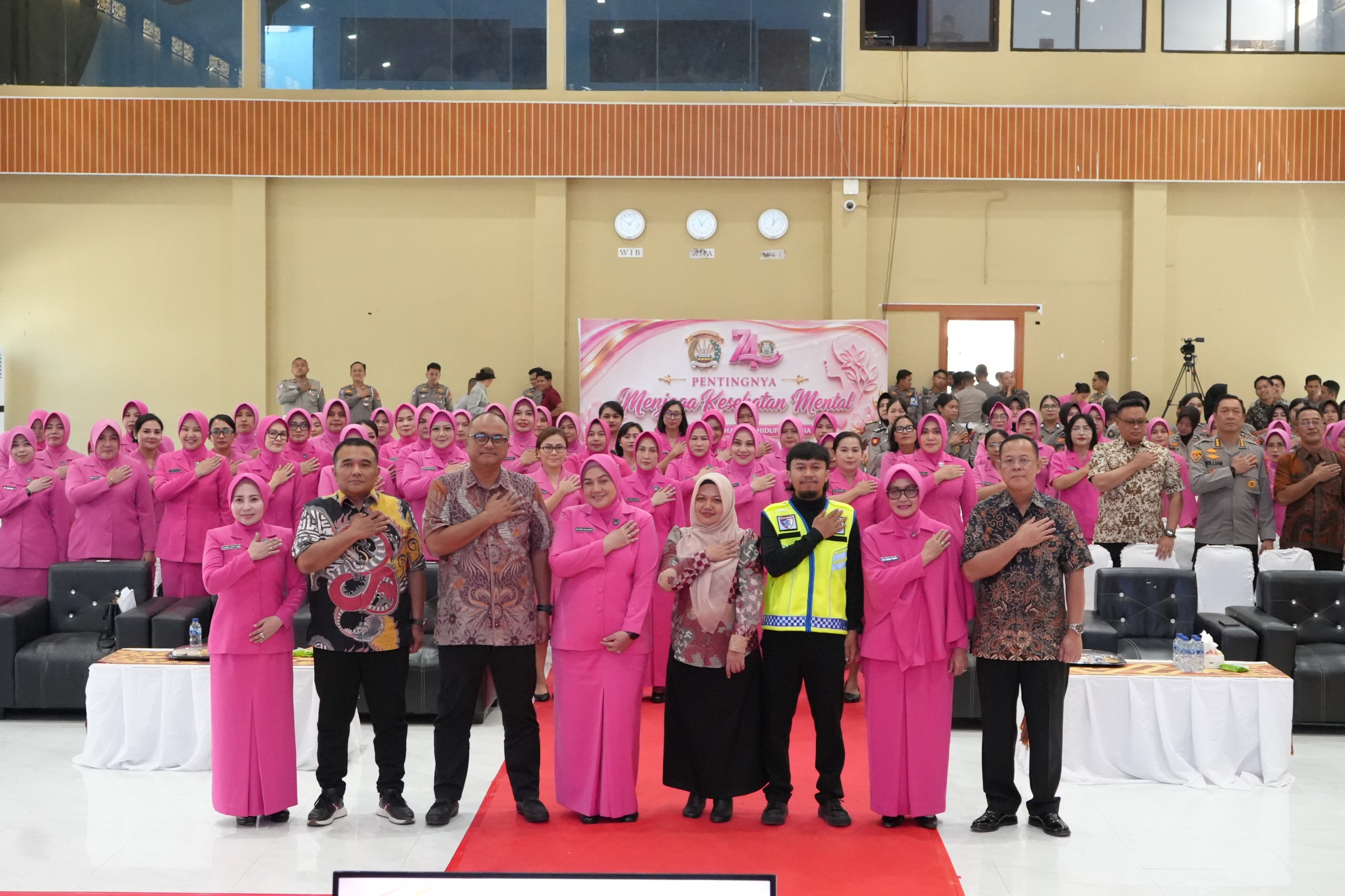 Kapolda Sulbar Berikan Dukungan Penuh Bhayangkari Tetap Berkarya Dalam Peringatan HKGB Ke-74