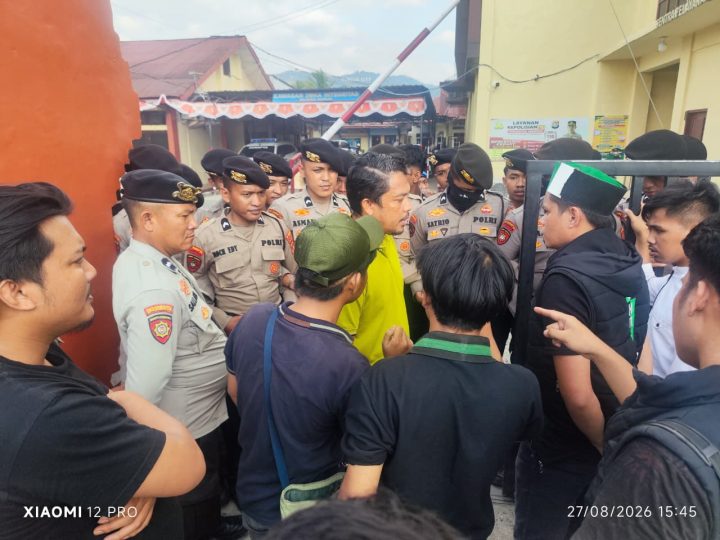 Polda Sulbar Kedepankan Pendekatan Humanis dalam Pengamanan Penyampaian Aspirasi