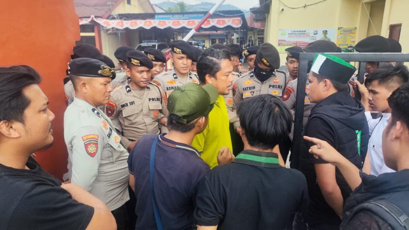 Polda Sulbar Kedepankan Pendekatan Humanis dalam Pengamanan Penyampaian Aspirasi