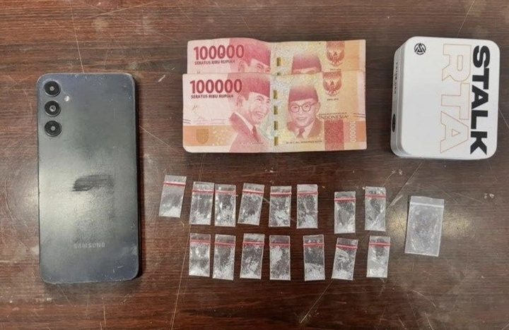 Gerak Cepat Tindaklanjuti Informasi Warga, Polda Sulbar Bekuk Tiga Pengedar Sabu