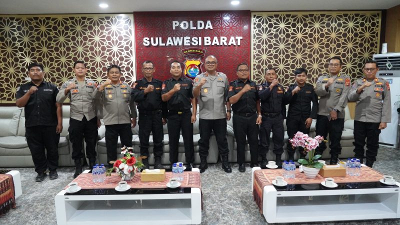 Kapolda Sulbar dan Senkom Bahas Penguatan Sinergi Pemeliharaan Kamtibmas