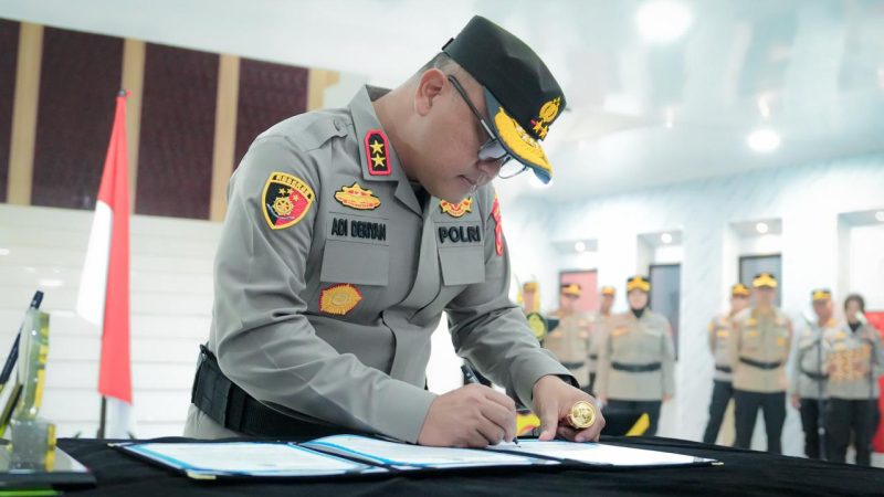 Lantik Dirpamobvit Baru, Kapolda Sulbar Dorong Pengamanan Objek Vital yang Profesional dan Terukur