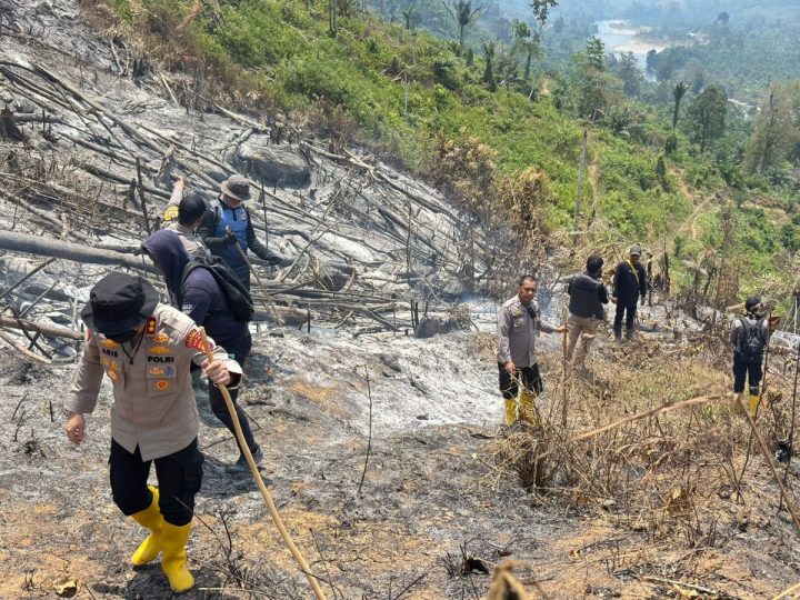 Cegah Api Sebelum Membesar, Kapolres Mamasa Ajak Warga Waspada Karhutla