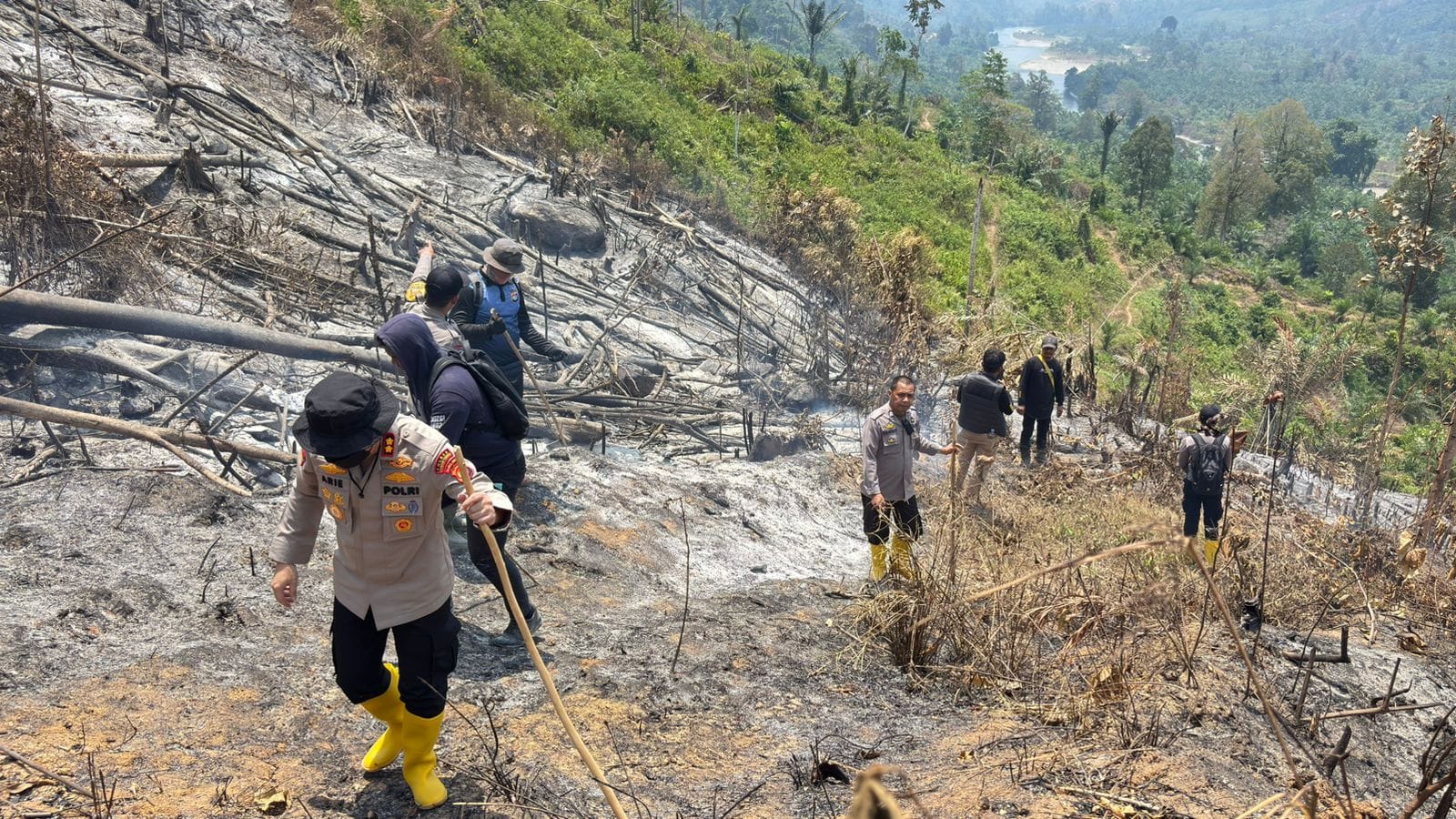 Cegah Api Sebelum Membesar, Kapolres Mamasa Ajak Warga Waspada Karhutla