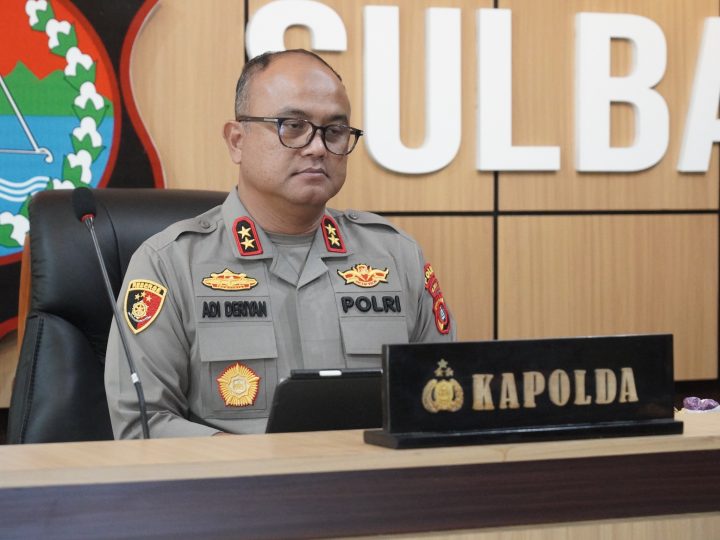 Komitmen Transparansi, Kapolda Sulbar Beserta PJU Ikuti Penyerahan LHP Keuangan dan Grand Entry Meeting Audit Semester II 2026