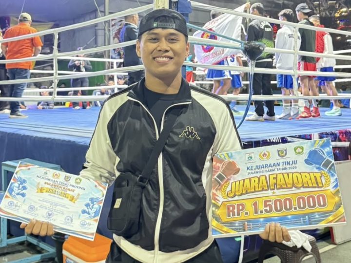 Personel Humas Polda Sulbar Bripda Ivhan Jadi yang Terbaik di Kejuaraan Tinju