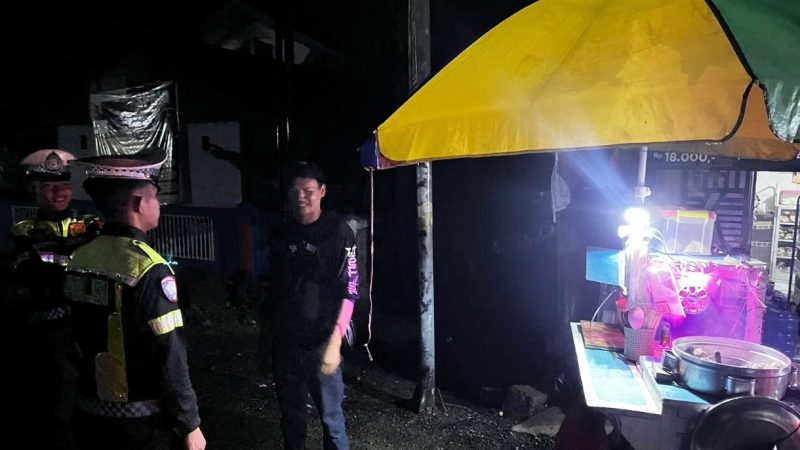 Lewat Patroli Humanis, Polantas Polda Sulbar Jaga Malam Panjang dan Kawal Keselamatan Warga