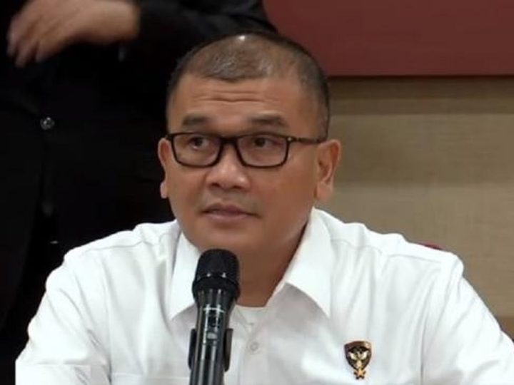 Kapolda Sulbar Berganti, Irjen Totok Suharyanto Lanjutkan Estafet Kepemimpinan Irjen Adi Deriyan