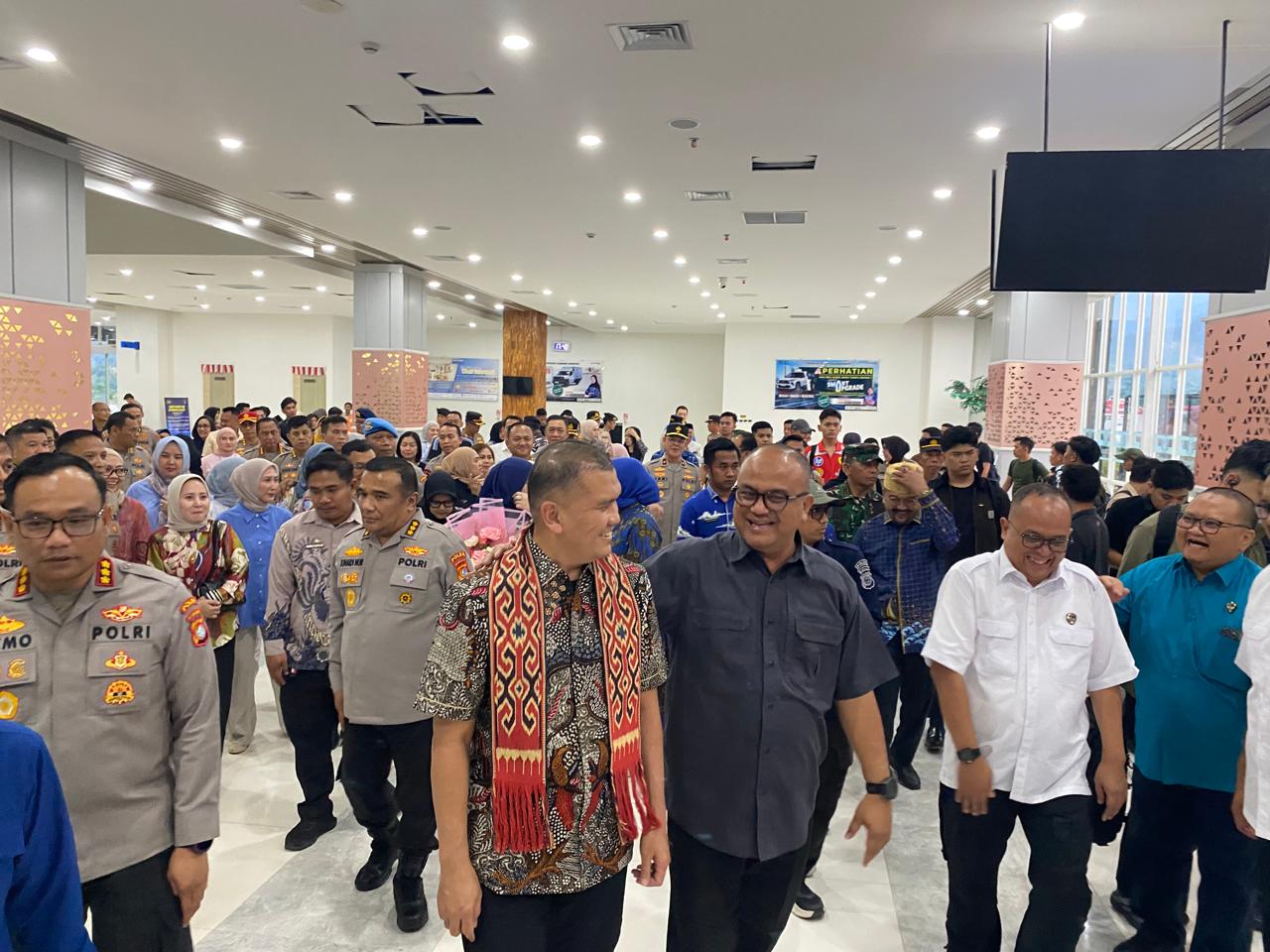 Disambut Hangat di Bumi Malaqbi, Irjen Pol Totok Suharyanto Awali Kepemimpinan