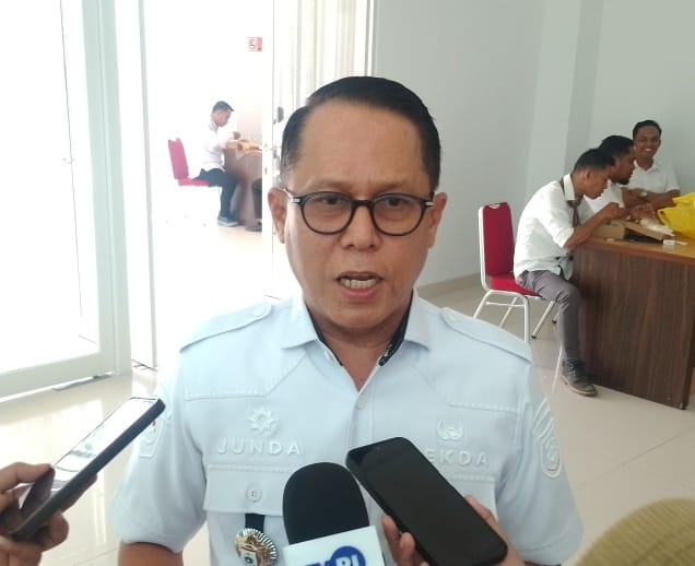 Sekda Junda Sebut Polemik Blokir ASN Digital Sulbar Temui Titik Terang
