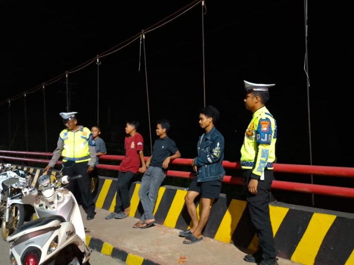 Jaga Kamtibmas, Polantas Polda Sulbar Intensifkan Patroli Malam Humanis