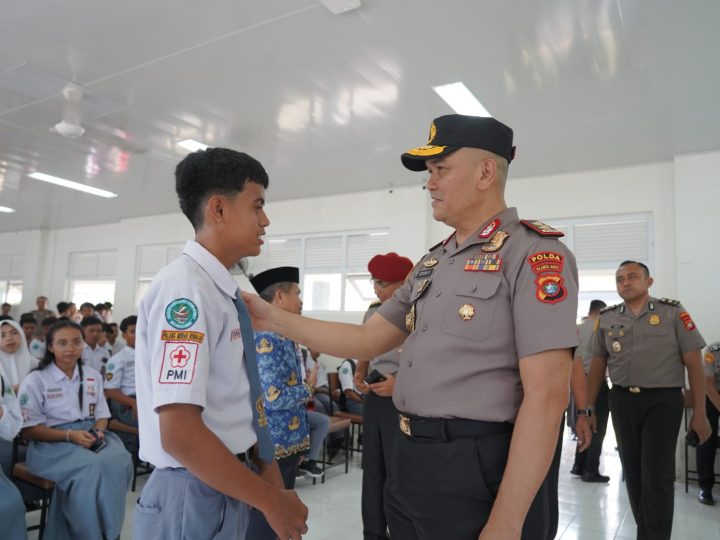 Bakar Semangat Generasi Emas, Kapolda Sulbar Kunjungi SMKN 1 Rangas