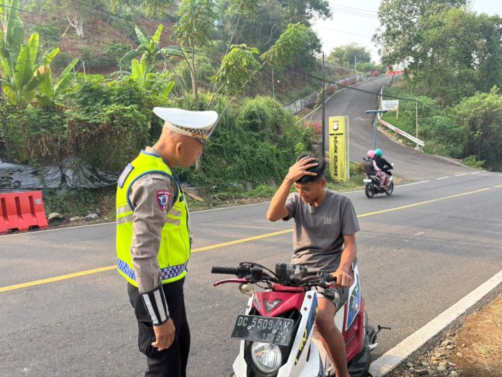 Teguran Cinta Polantas Polda Sulbar Demi Keselamatan Bersama