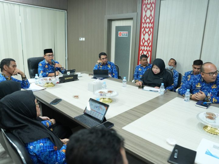 Pimpin Rapat Pastipadu, Sekda Junda Minta OPD Tanggalkan Ego Sektoral