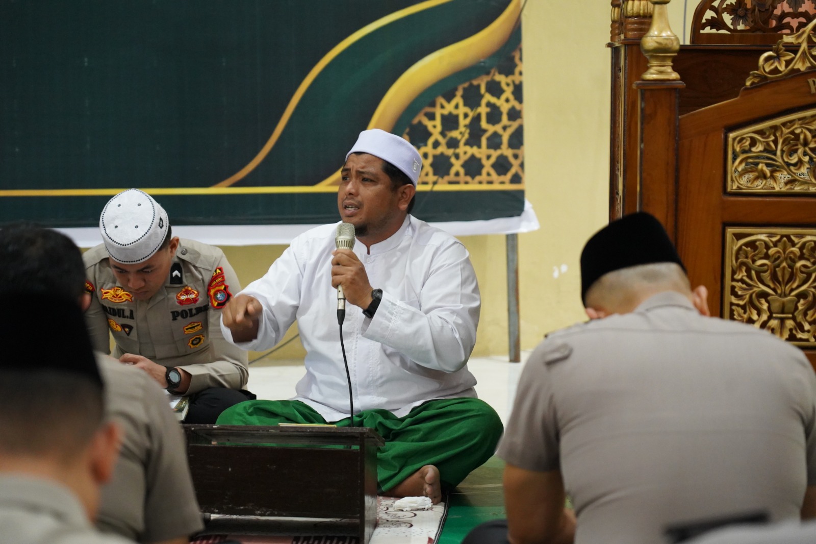 Polda Sulbar Perkuat Pondasi Iman Lewat Binrohtal, Perkokoh Pelayanan yang Profesional