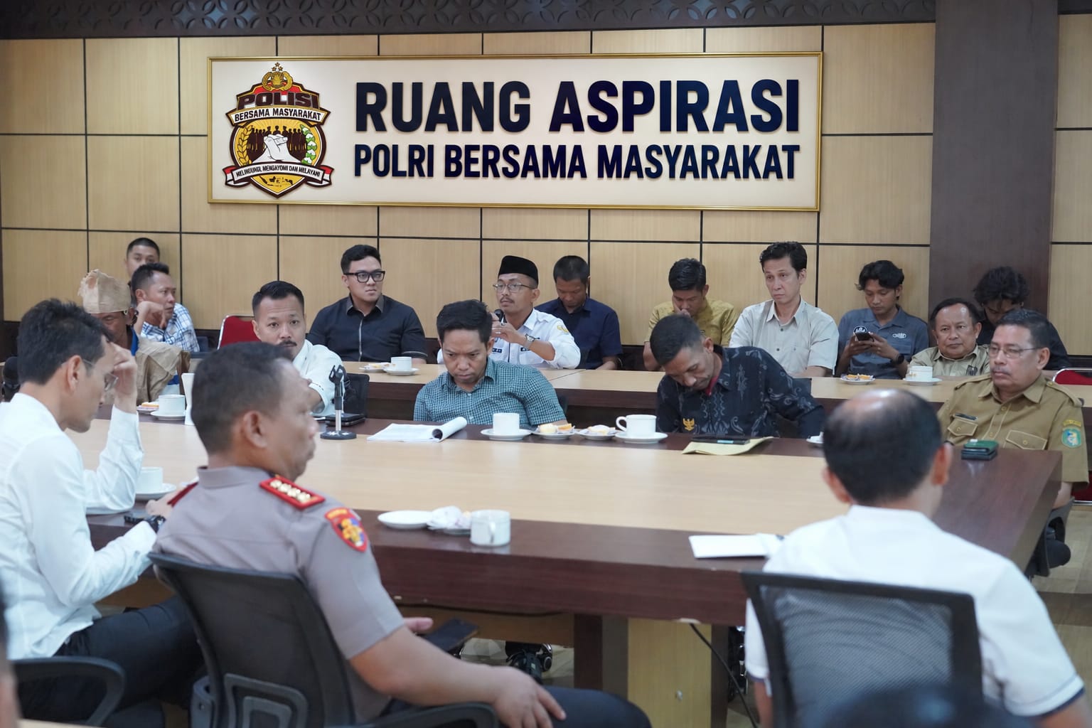 Persoalan Lahan Warga Pasangkayu, Kapolda Sulbar Kedepankan Dialog dan Kepastian Hukum